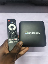 Box Android 4K ( NETFLIX , YOUTUBE , IPTV, plus de 3000 applications gratuite)